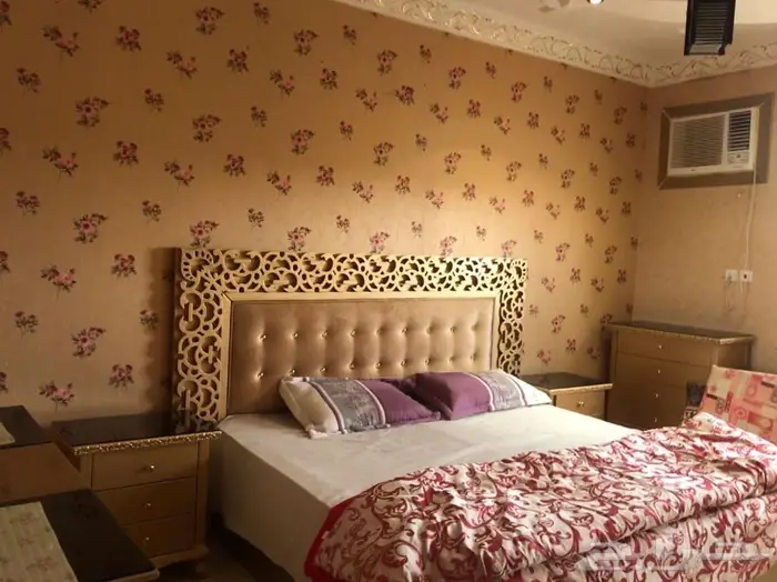 شقه مفروشه vip محافظة تنومه سنه دراسيه 1