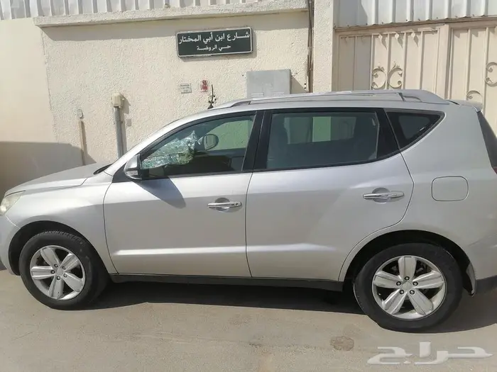 سيارة جيلي عائلية 2014 3