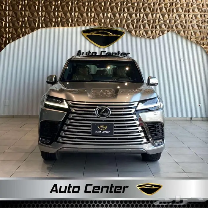 LEXUS LX 600 URBAN 2022 SILVER 0