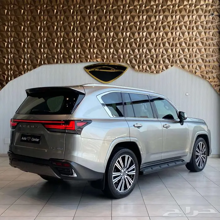 LEXUS LX 600 URBAN 2022 SILVER 5