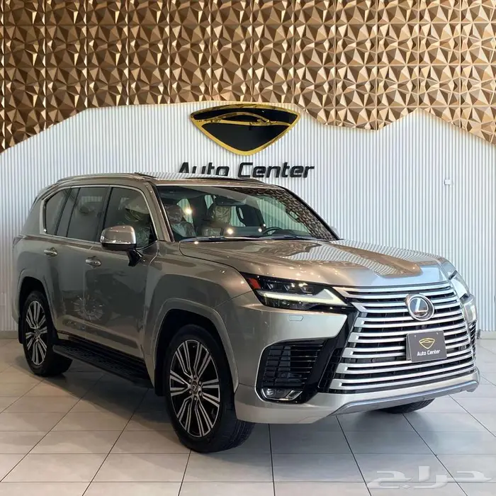 LEXUS LX 600 URBAN 2022 SILVER 1