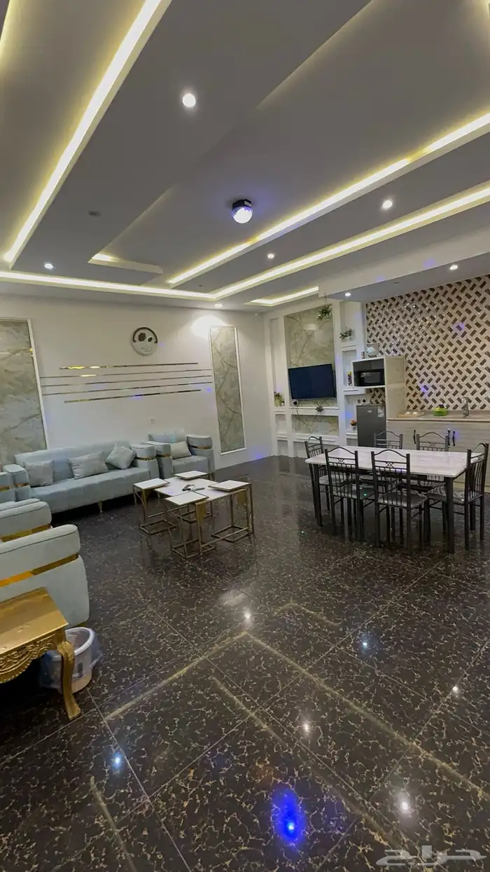 شاليه فخم بالشهر 2200 ريال 14