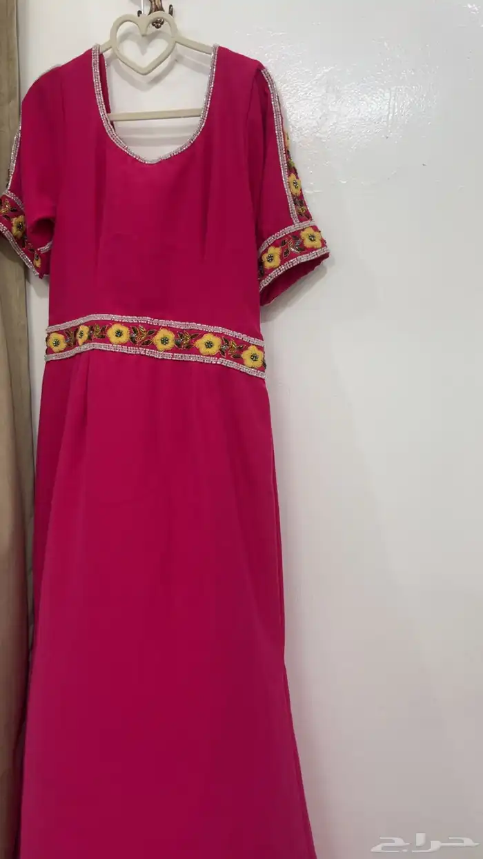 فساتين 2