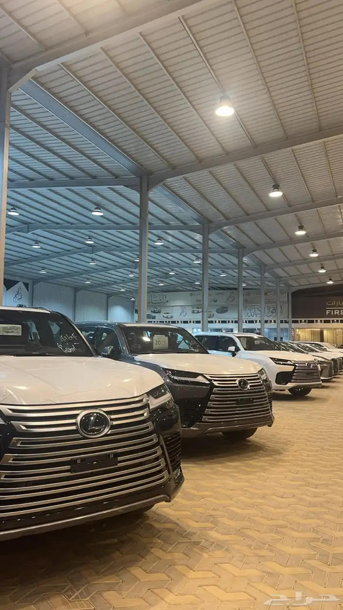 وسيط بيع وشراء سيارات الرياض 2
