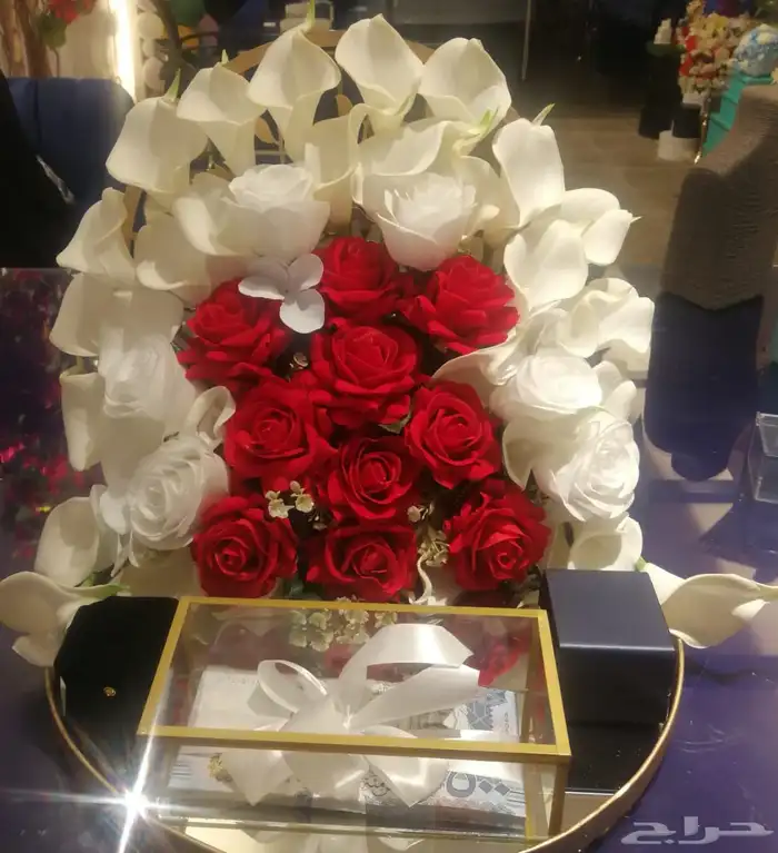 منسق ورد يبحث عن عمل 68