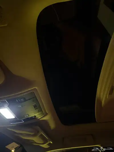 لكزس يو اكس موديل 2022 1