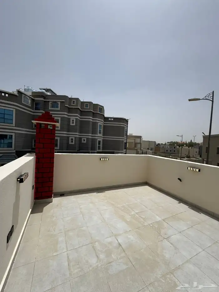 فله فاخره بموقع متميز بين ابها والخميس واصله جميع الخدمات 15