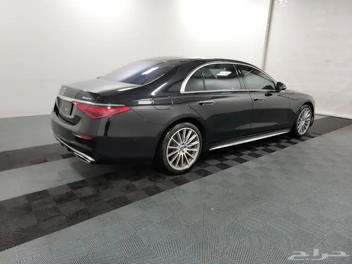 مرسيدس S580 فل كامل 2022 سعر خاص لون اسود ملكي 2