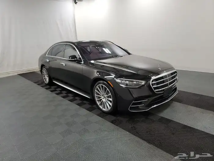 مرسيدس S580 فل كامل 2022 سعر خاص لون اسود ملكي 1