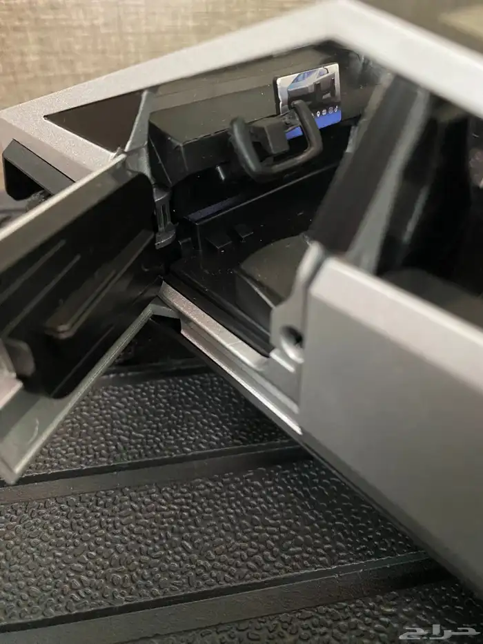 مجسمات سيارات للبيع 2