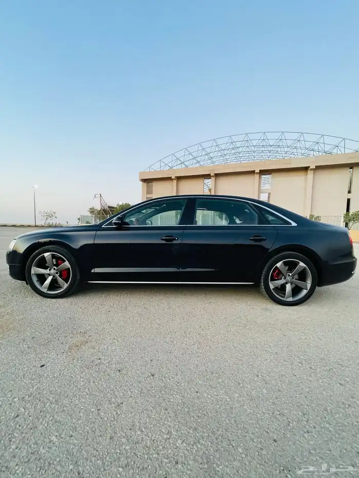 اودي A8 فل كامل 0