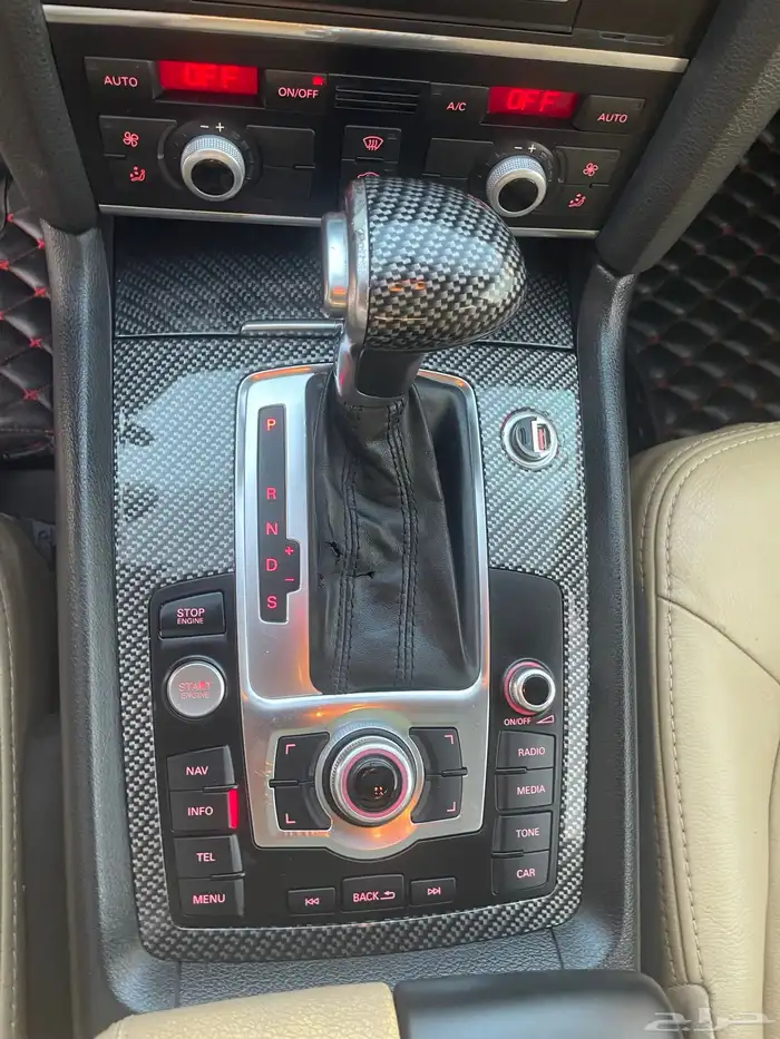 Q7 Audi Carbon Black Edition 2015 14