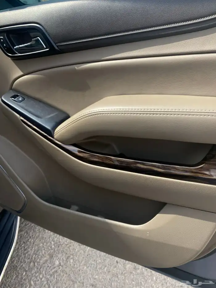 يوكن مطور 2019 GMC نظيف جدا 4
