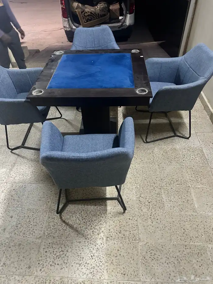 طاولة بلوت 1
