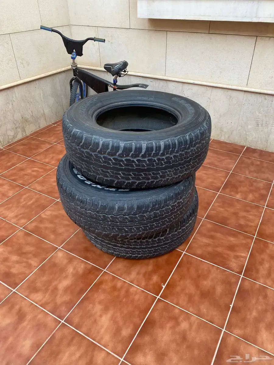 كفرات دنلوب مستعمل مقاس 17 5