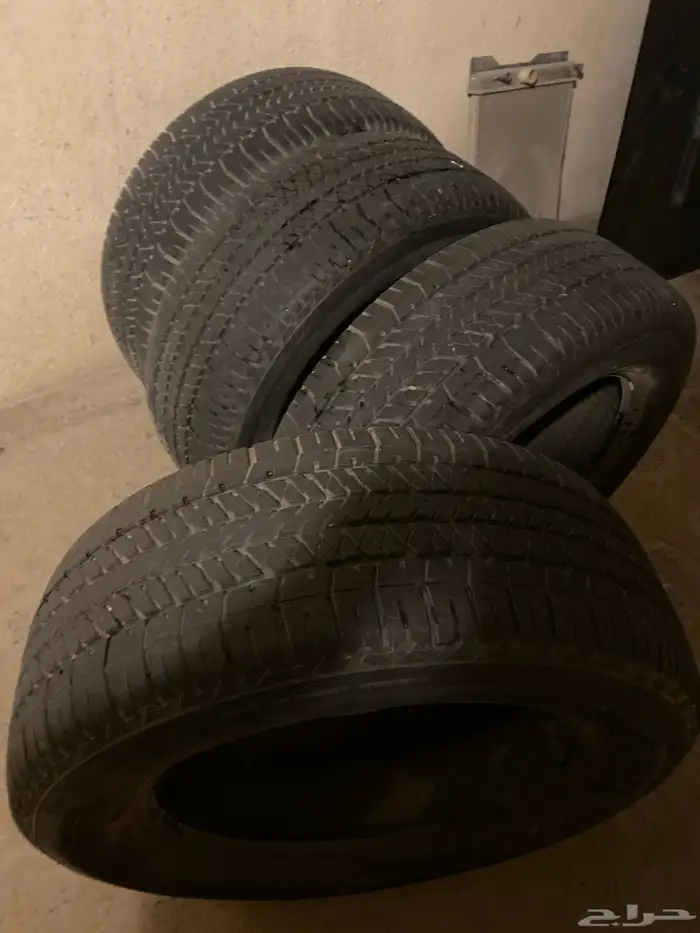 كفرات عدد اربعه مقاس275 60R20 بيرجيستون 2