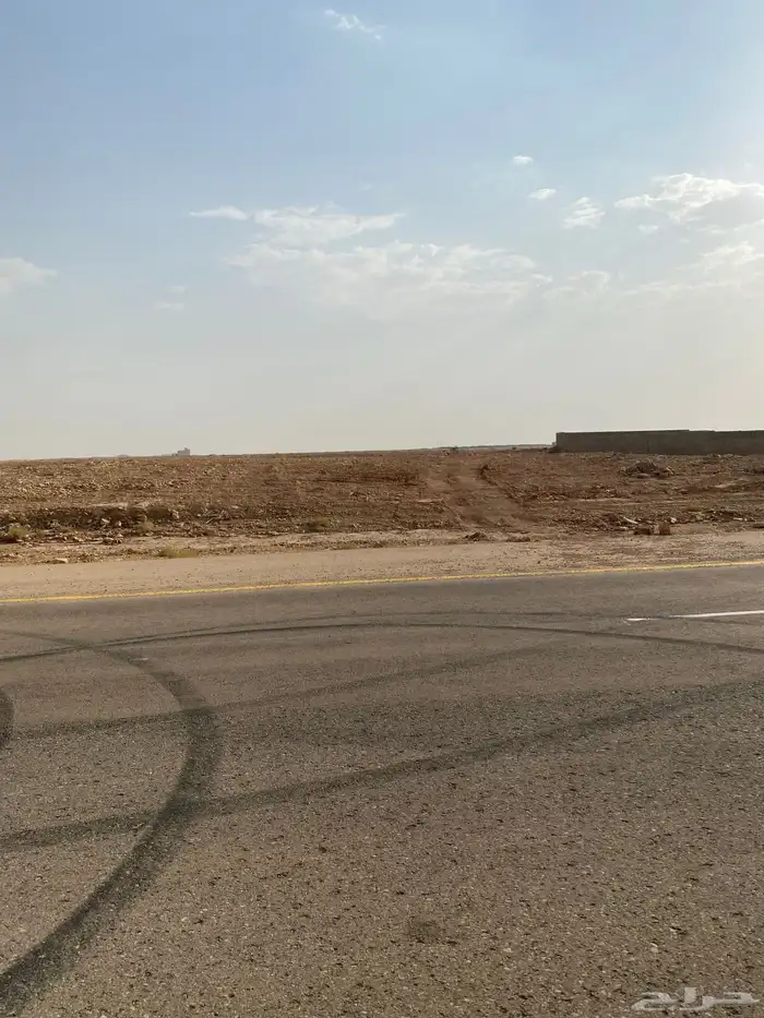 ارض تجارية بعريض للبيع 0