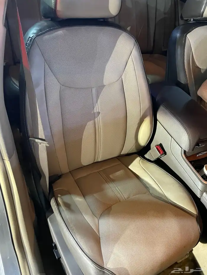 كرايسلر v8 2