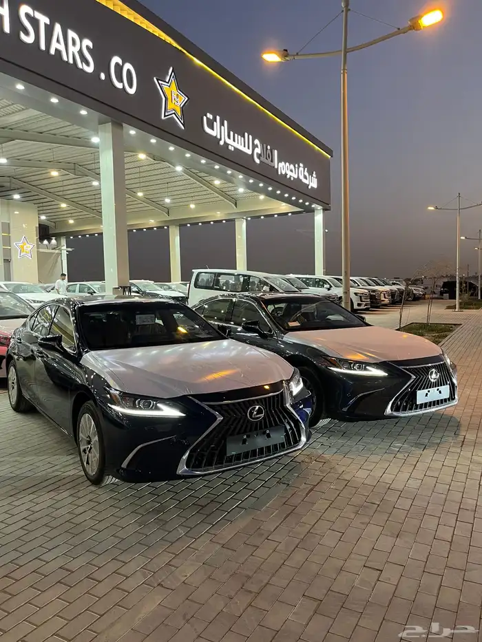 لكزس ES250 سعودي م2025 متوفر جميع الالوان ومتاح اقساط وكاش 0