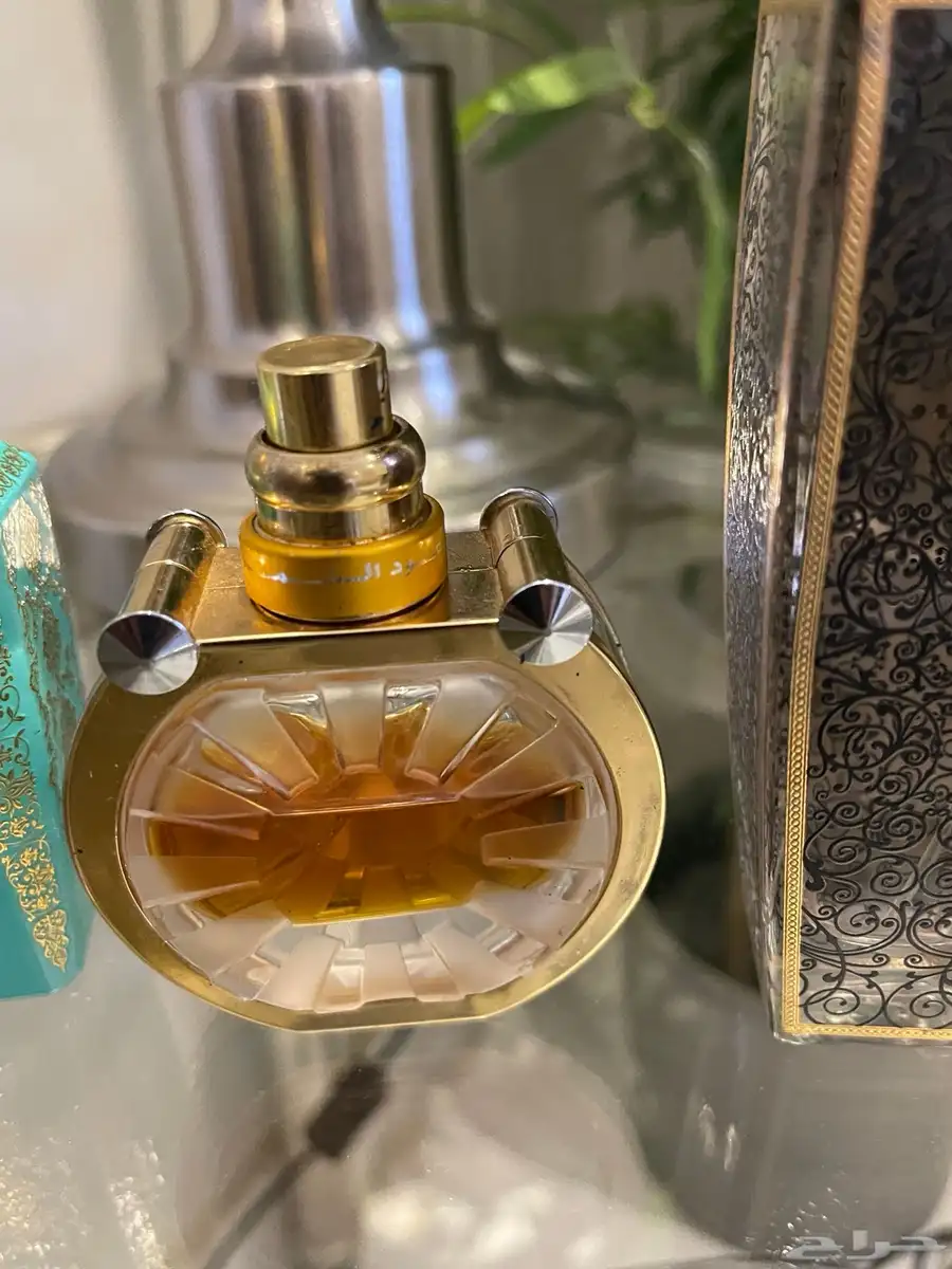 للبيع عطورات مشكله جميعها اصليه 3