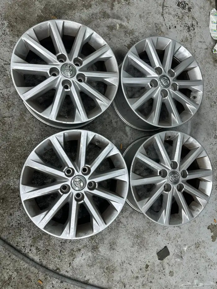 جنوط كامري 2016 اصلي مقاس 16 11