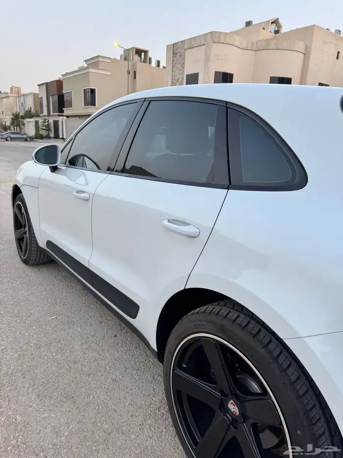 بورش ماكان أبيض 2021 تحت الضمان 5