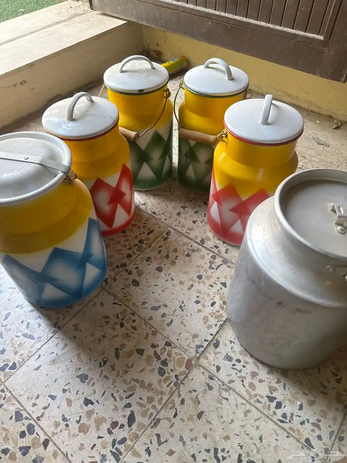 حافظات سمن و لبن جديده 6 علب 0