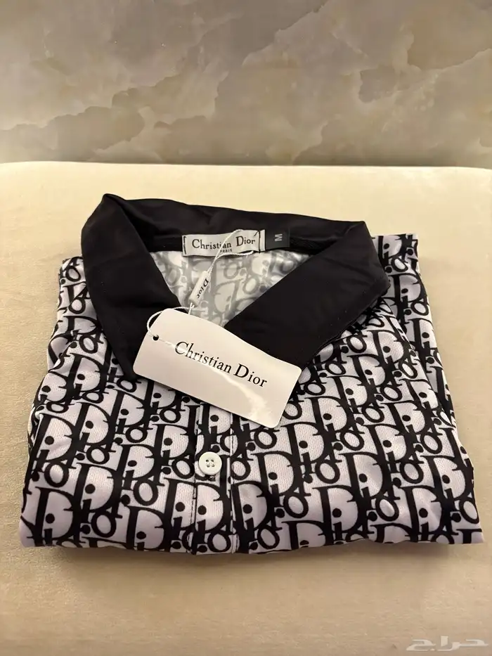 تي شيرت Dior 1