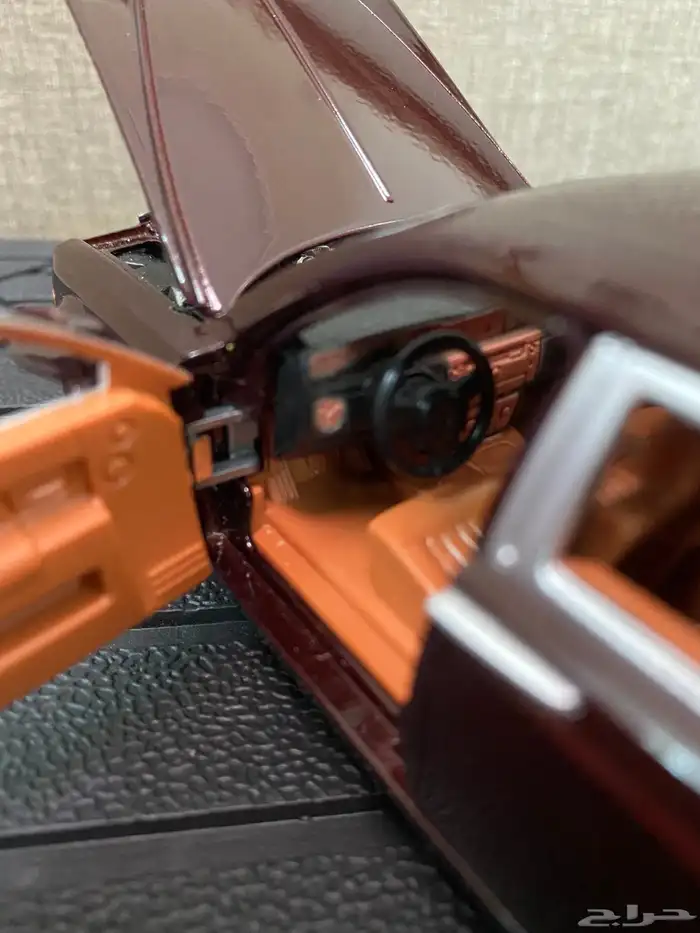 مجسمات سيارات للبيع 29