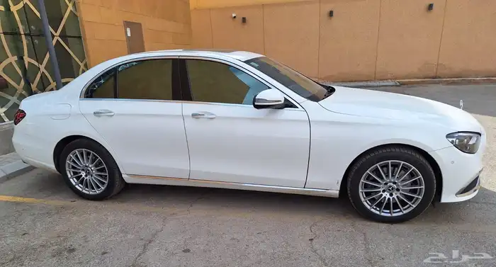 مرسيدس E250 2021 3