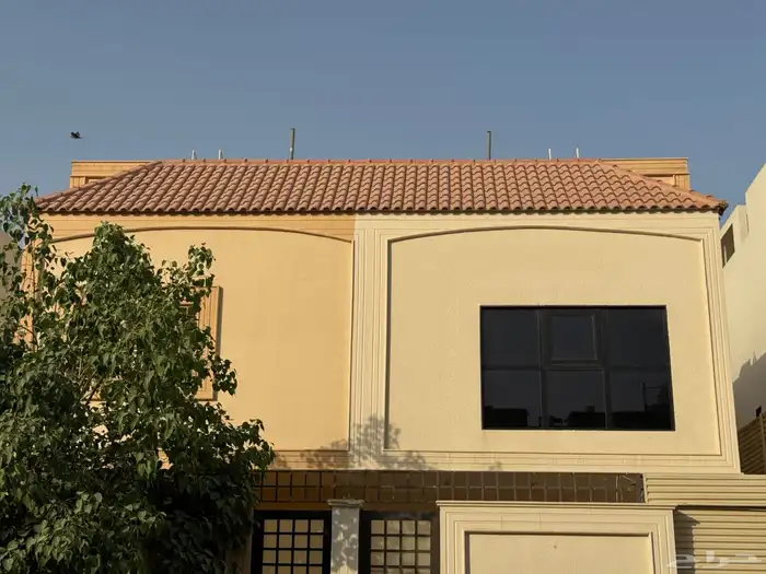 للإيجار فيلا 225 متر حي النرجس جنوب طريق انس 19