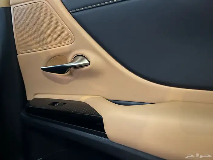 لكزس ES250 سعودي م2025 متوفر جميع الالوان ومتاح اقساط وكاش 4