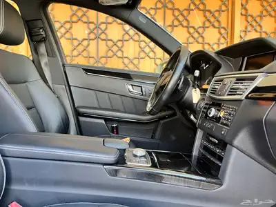 مرسيدس 550 E بحالة المصنع 2010 (تم البيع) 50