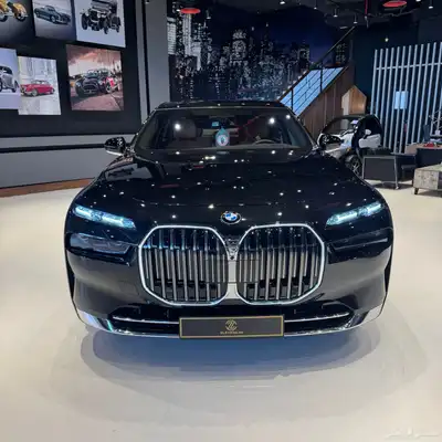 BMW 735i 2025 luxury مستخدم 0