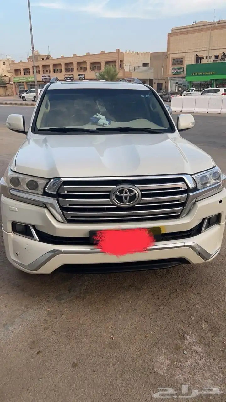 جكسار نضيف ولله الحمد وشرط جميع محركاته 4