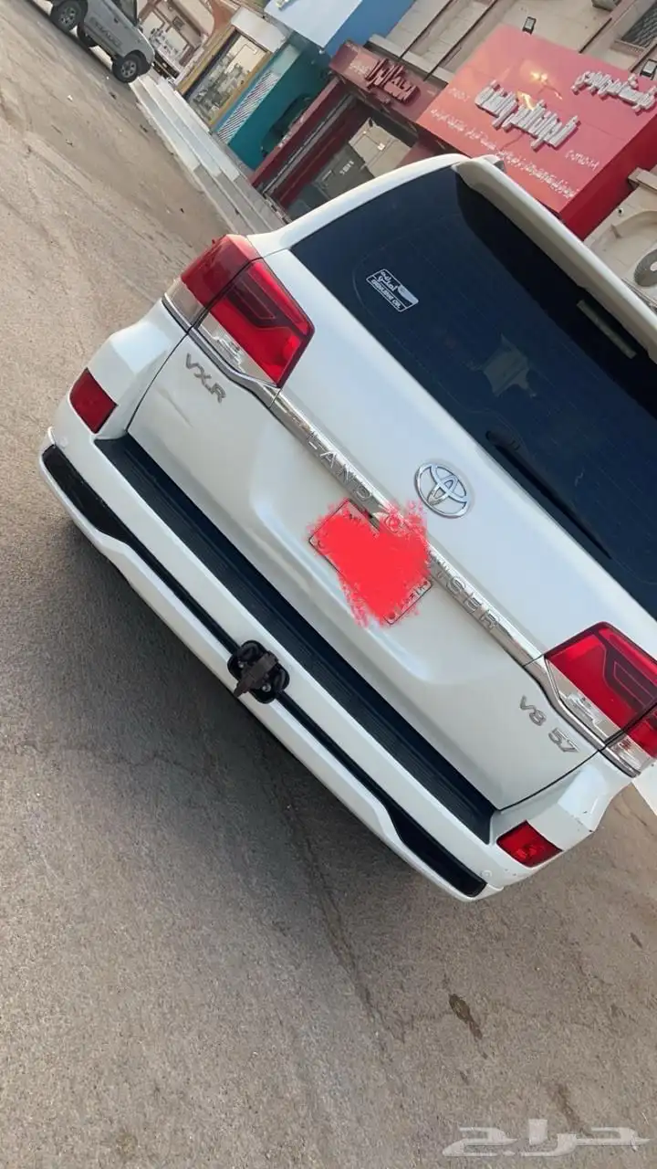 جكسار نضيف ولله الحمد وشرط جميع محركاته 5