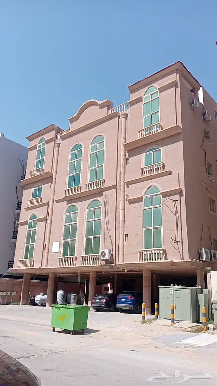 فرصة شقة فاخرة بسعر اقل من سوق 0
