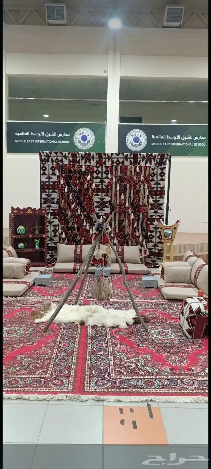 تاجير جلسات خارجيه جلسات ارضيه جلسات شعبيه تاجير عقود لمبا 18