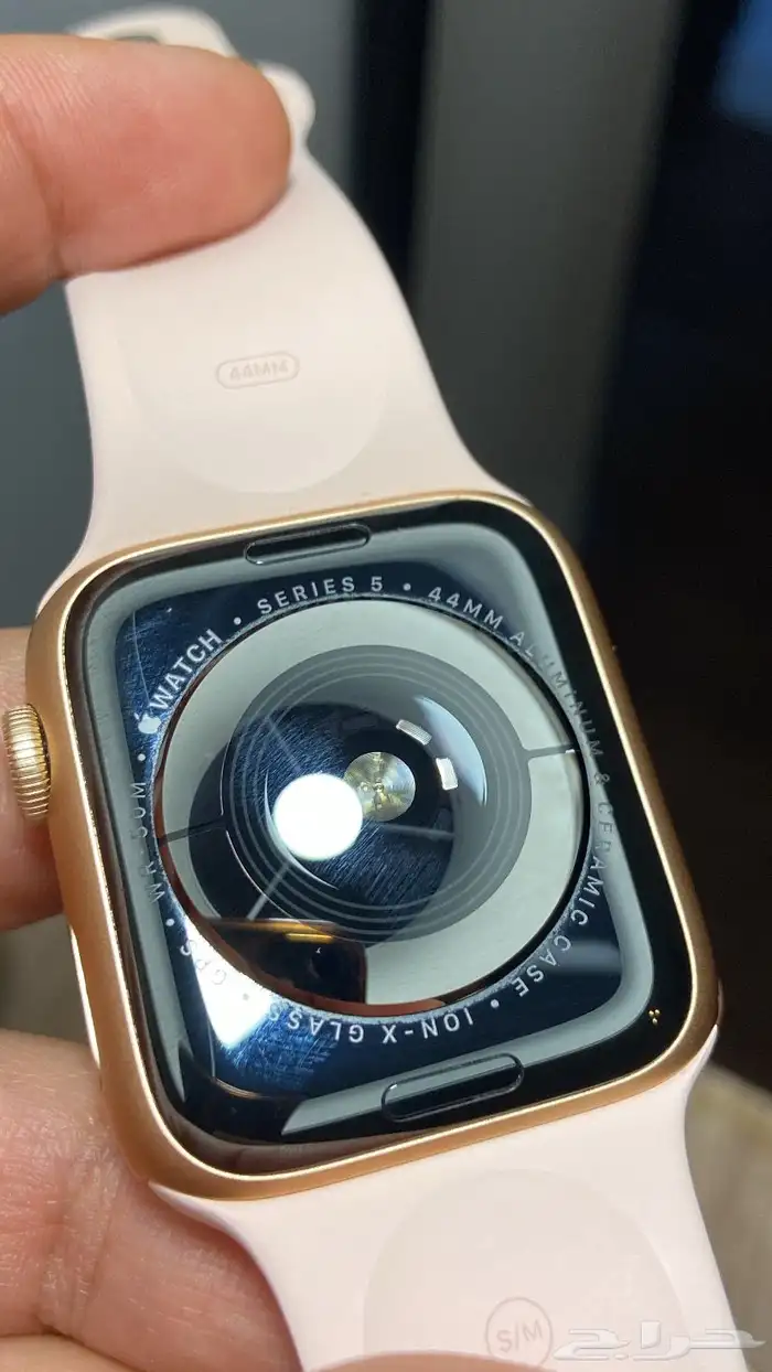 ساعه ابل واتش Apple Watch جديدة 2