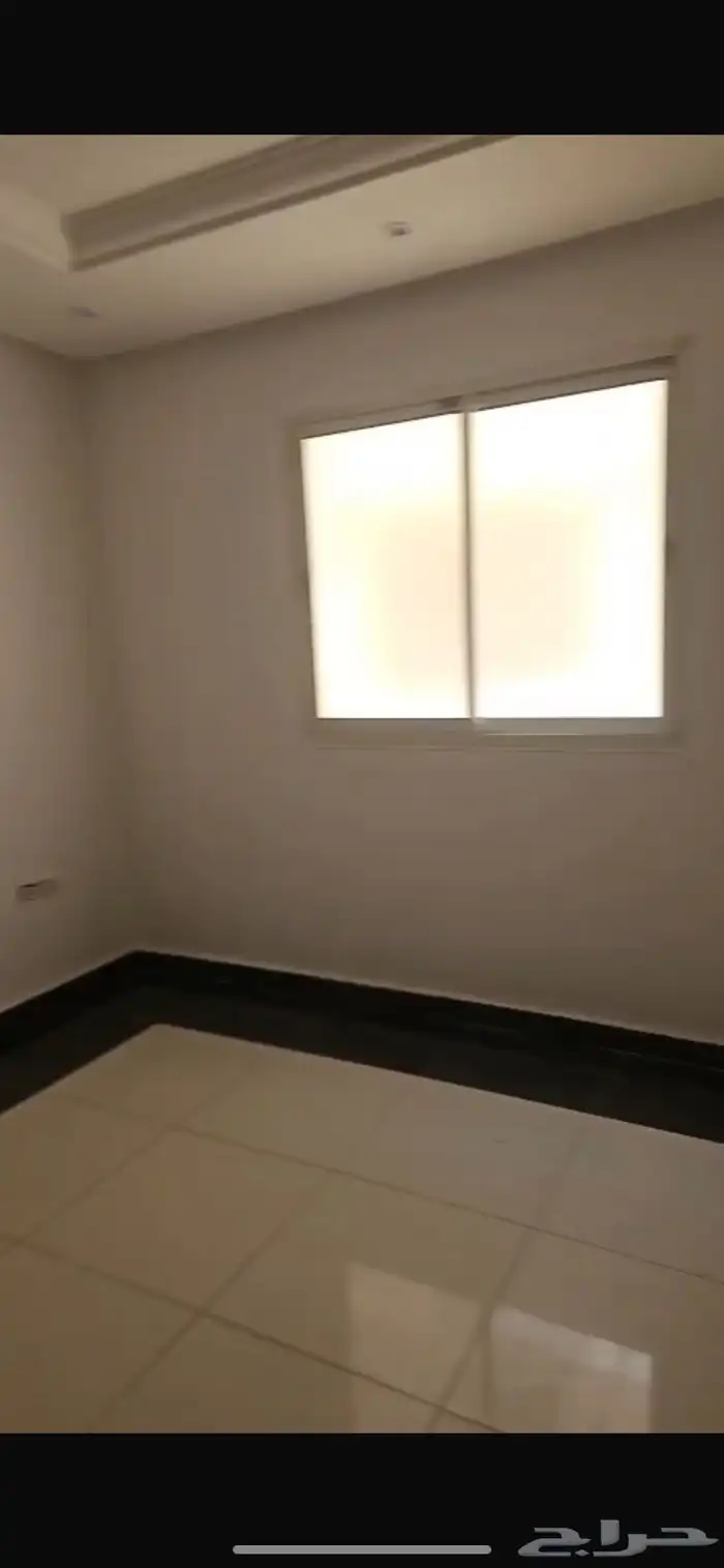 شقة بإشبيليه غرفتين وصاله و2حمام 4