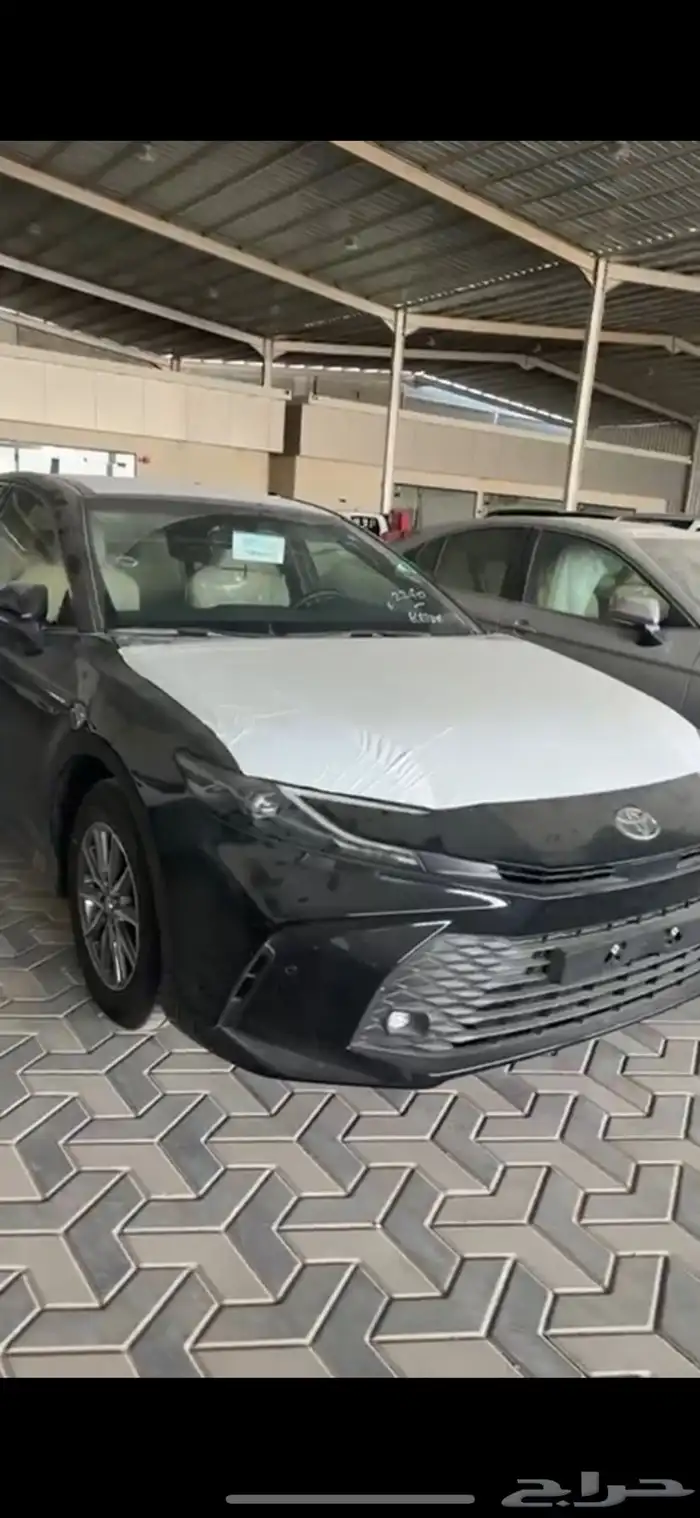 كامري 2025 اسود 1