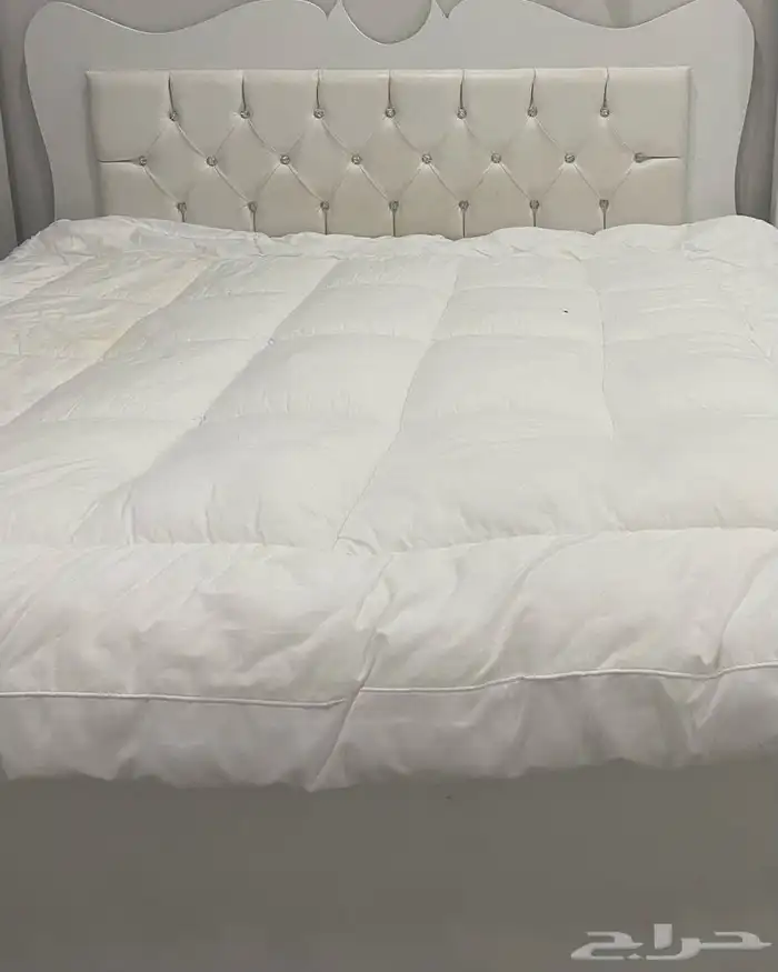 سرير نفرين مترين في مترين مع سفنج بدون لباد الي بالصوره 0