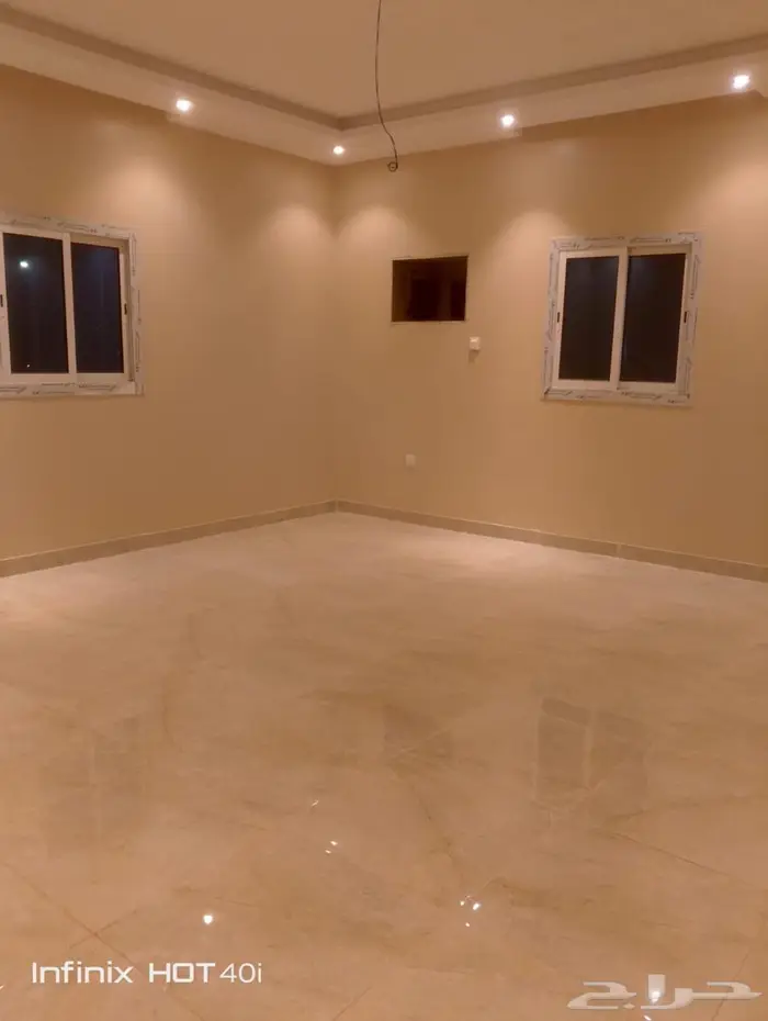 شقة جديدة 4 غرف للإيجار بحي الرياض - جدة 3