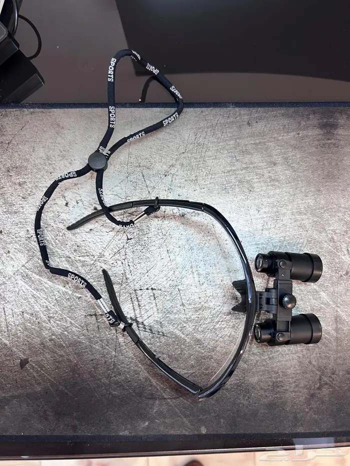 Dental Surgical loupes نظارات مكبره للتخصصات الطبيه 0
