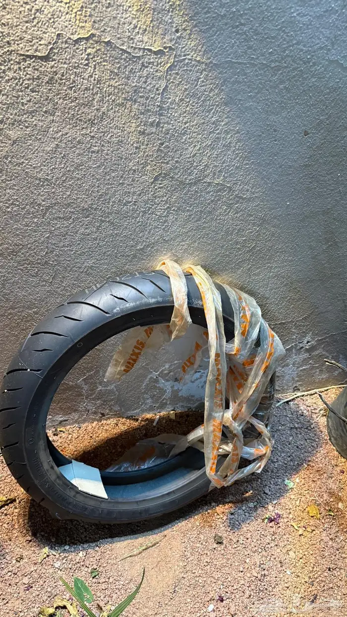 للبيع كفر ماكسس جديد لدباب ريس امامي جديد ماستخدم 120 70 17 4