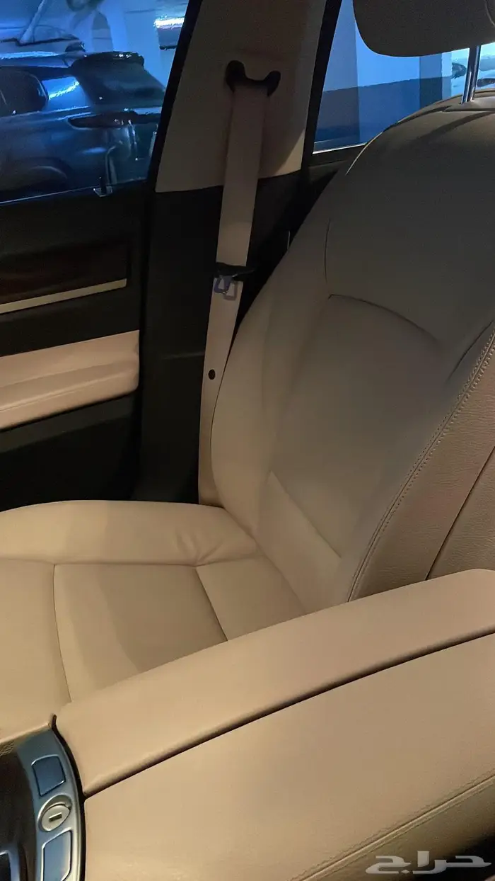 بي إم دبليو سيفن سيريز 2012 مخزنBMW 7-series 27