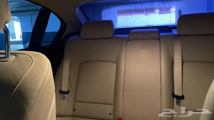 بي إم دبليو سيفن سيريز 2012 مخزنBMW 7-series 21