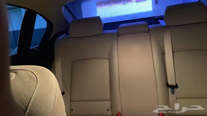 بي إم دبليو سيفن سيريز 2012 مخزنBMW 7-series 24