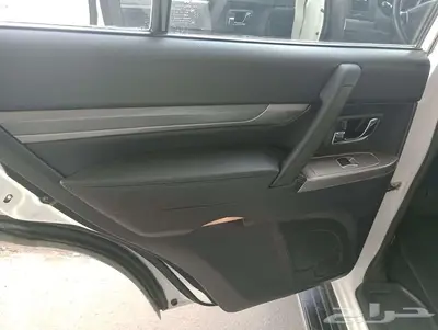 متسوبيشي باجيروا ديزل موديل 2017 9
