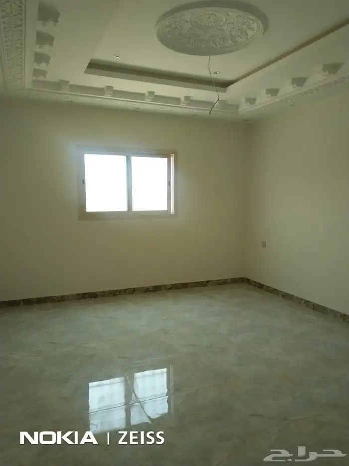 شقة للايجار 4 غرف ظهرة لبن 3500 شهري 24